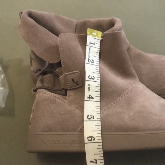 KOOLABURRA by UGG  women’s size 10” boots - Picture 16 of 16